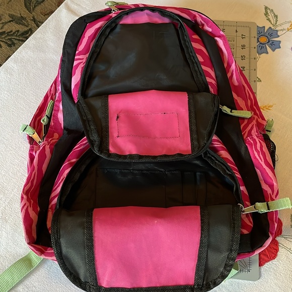 Trailmaker backpack, pink zebra stripe w black straps - Picture 7 of 11